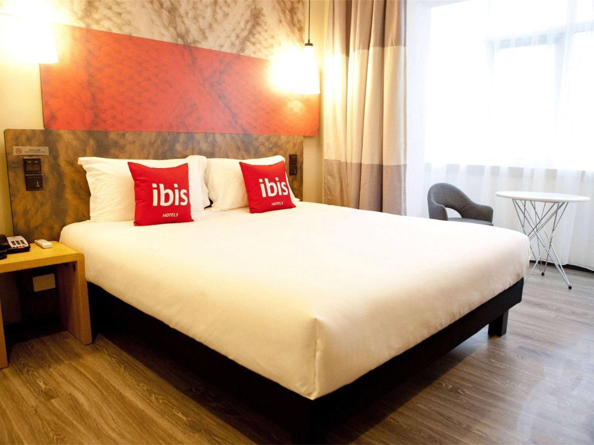 Ibis Tianjin Railway Station North Square Hotel Buitenkant foto