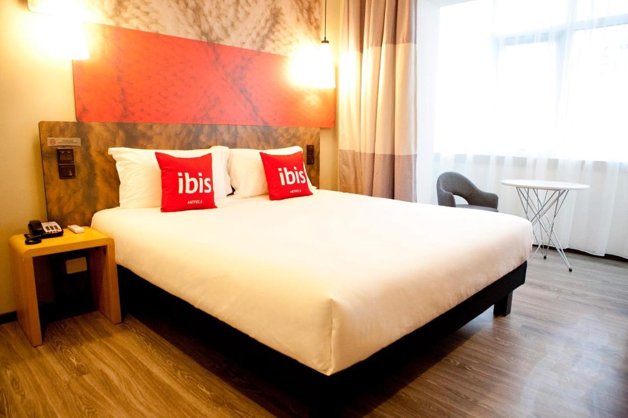 Ibis Tianjin Railway Station North Square Hotel Buitenkant foto
